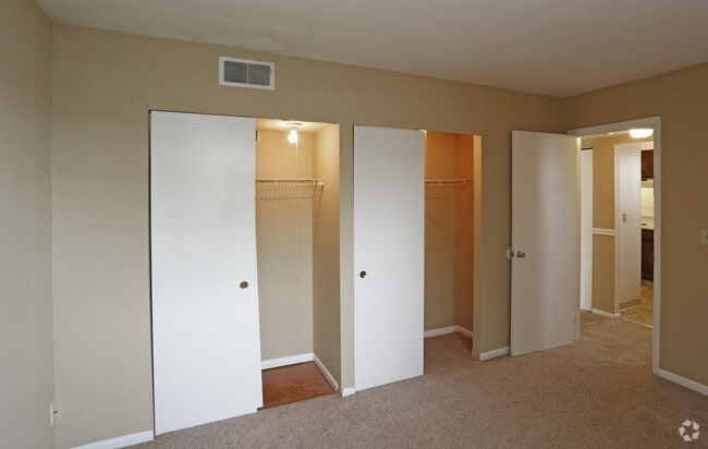Olde Towne Apartments