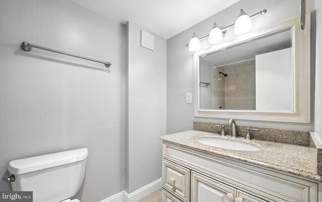 Photo - 2059 Huntington Ave Unit 907