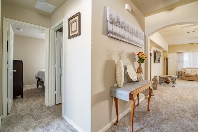 Photo - 125 Voyager Cove