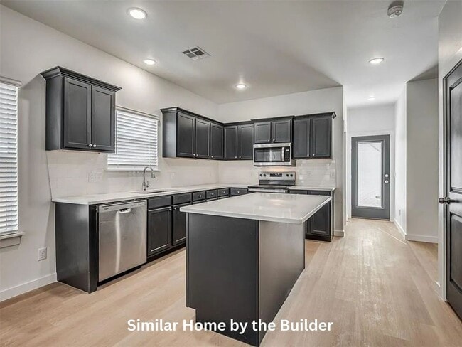 Building Photo - Move-In Ready 3-Bed Home in Lawton – Pet-Friendly