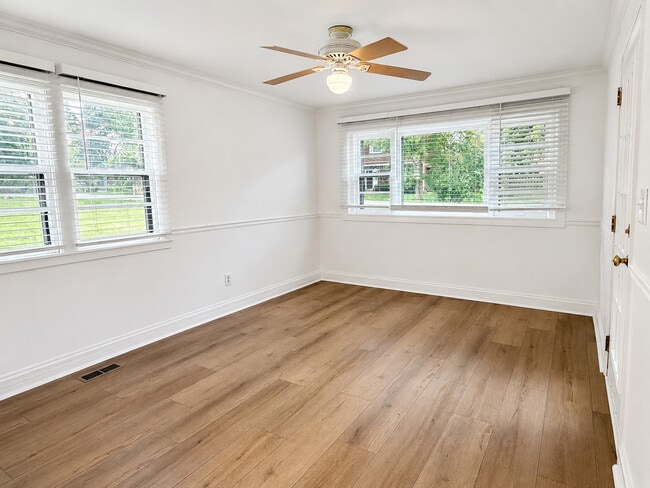 Photo - 21365 W Ridge Rd