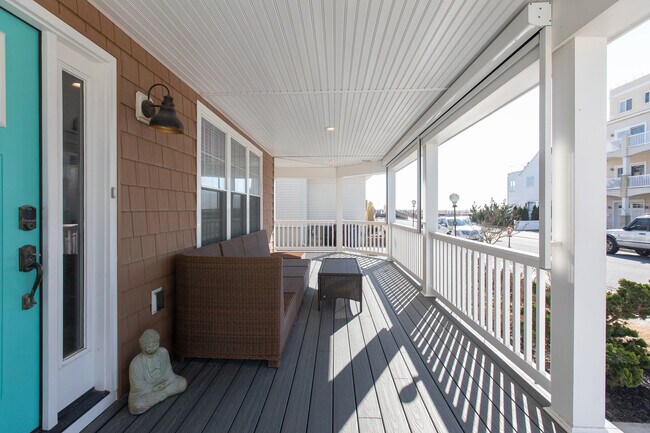 Photo - 107 S Richards Ave