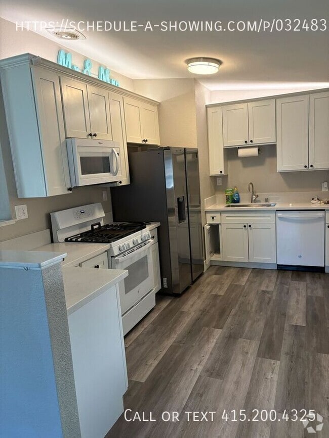 Building Photo - 5401 57th St Rental