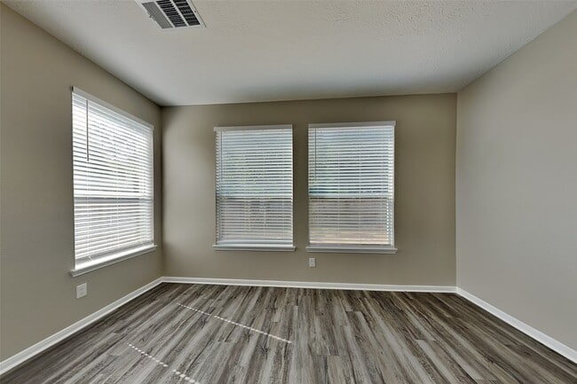 Photo - 1610 Blossom Creek Ct
