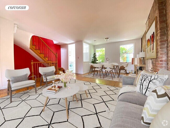 Building Photo - 359 W 18th St Rental