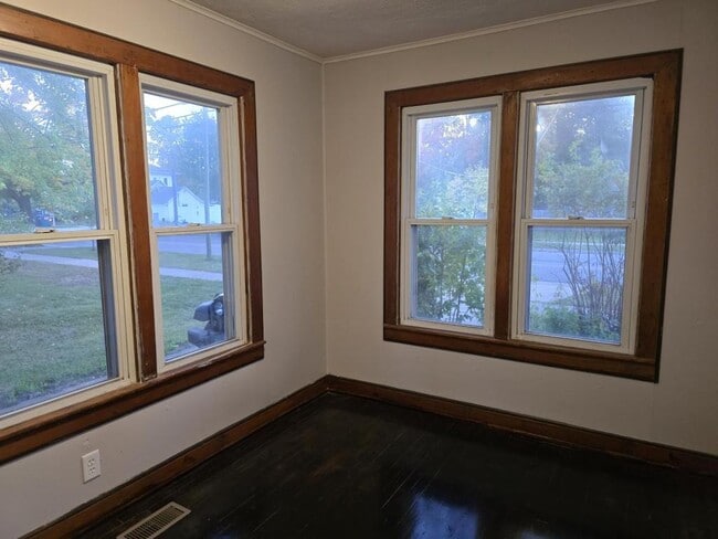 Photo - 226 N Maple St