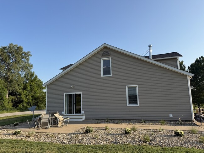 Photo - 5430 Floraville Rd