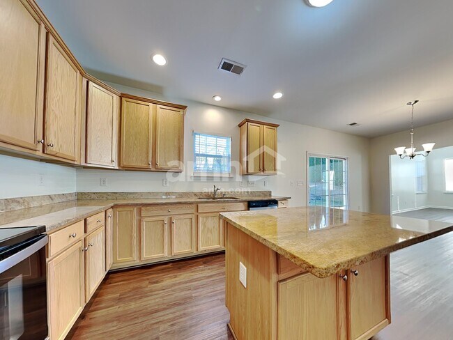 Photo - 7207 Tanners Creek Dr