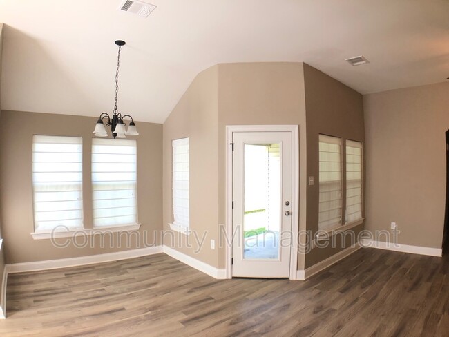 Photo - 836 Sedona Pines Dr