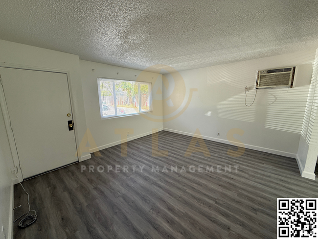 Building Photo - 323 Locust St Unit 12 Rental