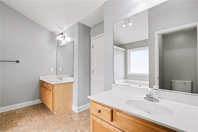 Photo - 4072 Creekrun Cir