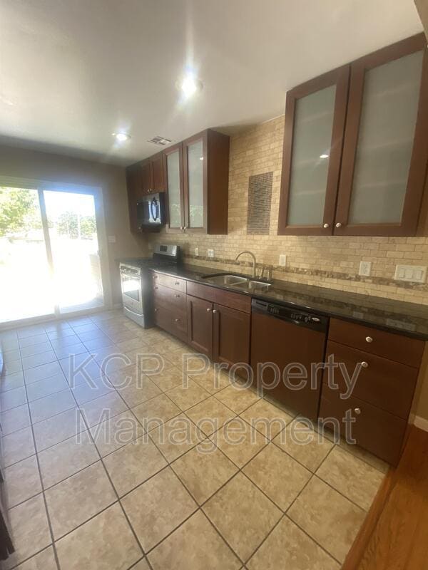 Photo - 3019 Independence St