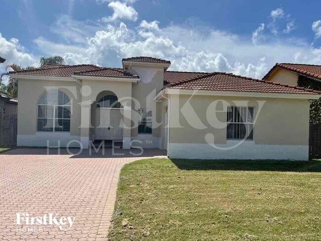 Building Photo - 11524 SW 152nd Ct Rental