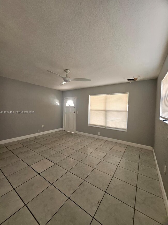 Photo - 701 N 70th Ave