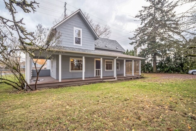 Photo - 5220 NE Cornelius Pass Rd