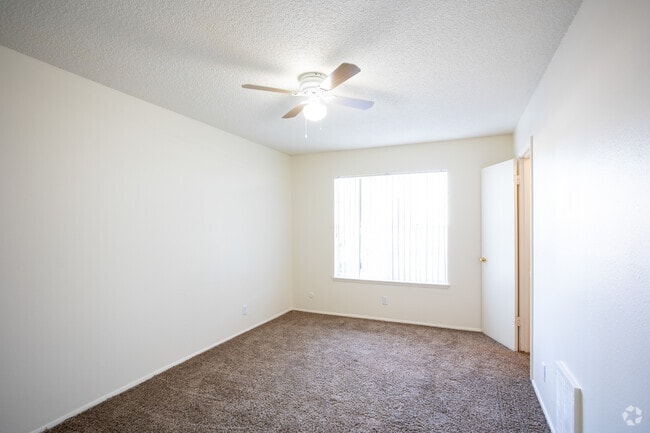 2BD, 1BA - 843SF - Primary Bedroom - Somerset Park