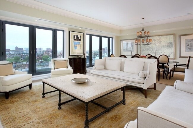 Photo - 776 Boylston St Unidad E11B