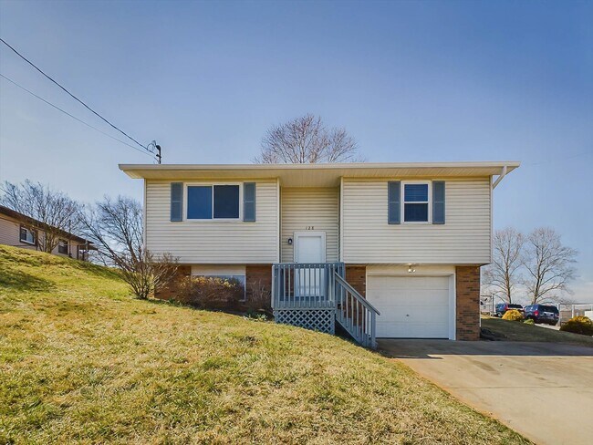 Photo - 128 Magnolia Ave