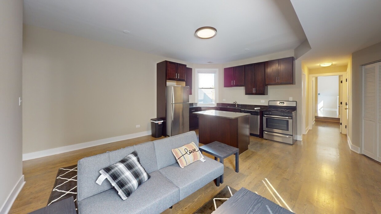Photo - Private bedroom in 4 bed/2 bath Home