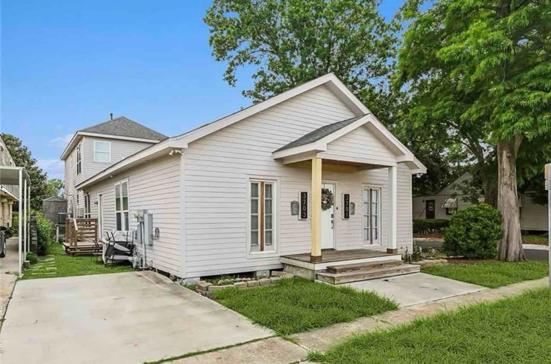Photo - 3701 Derbigny St