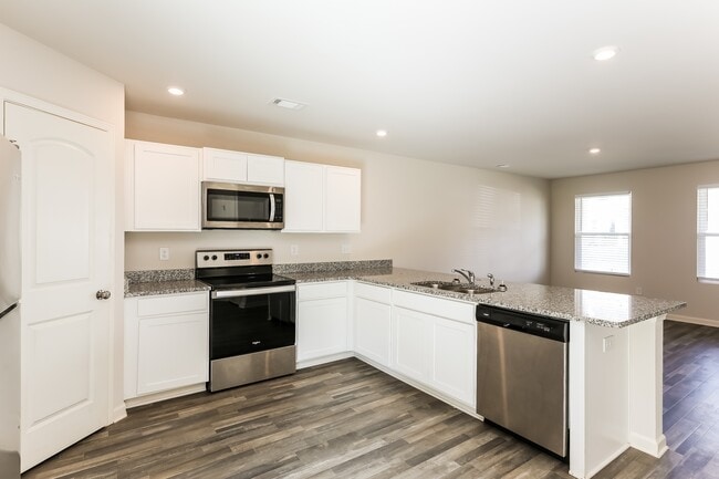 Photo - 536 Bella Casa Run