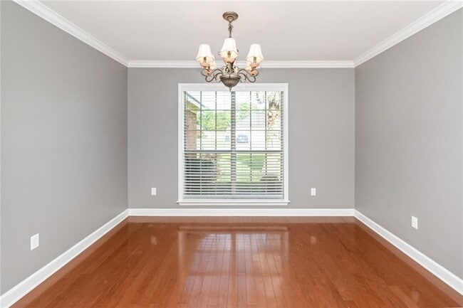 Photo - 7130 Haleys Way