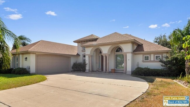 Building Photo - 66 Laguna Madre Dr