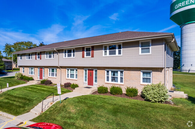 Photo - 7185-7195 Euston St Apartments
