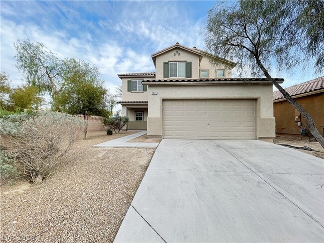 Building Photo - 2825 Woodland Park Ave