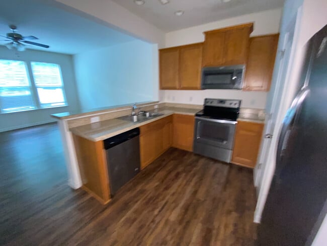 Room in Townhome on Haskell Dr