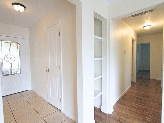 Photo - 3810 Bonita Ln