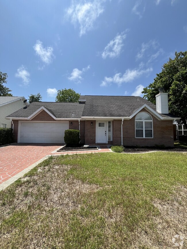 Building Photo - 420 Bristol Cove Rd Rental