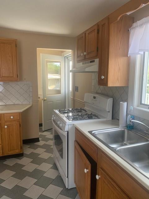 Photo - 69 Dorr Ave Unidad 1