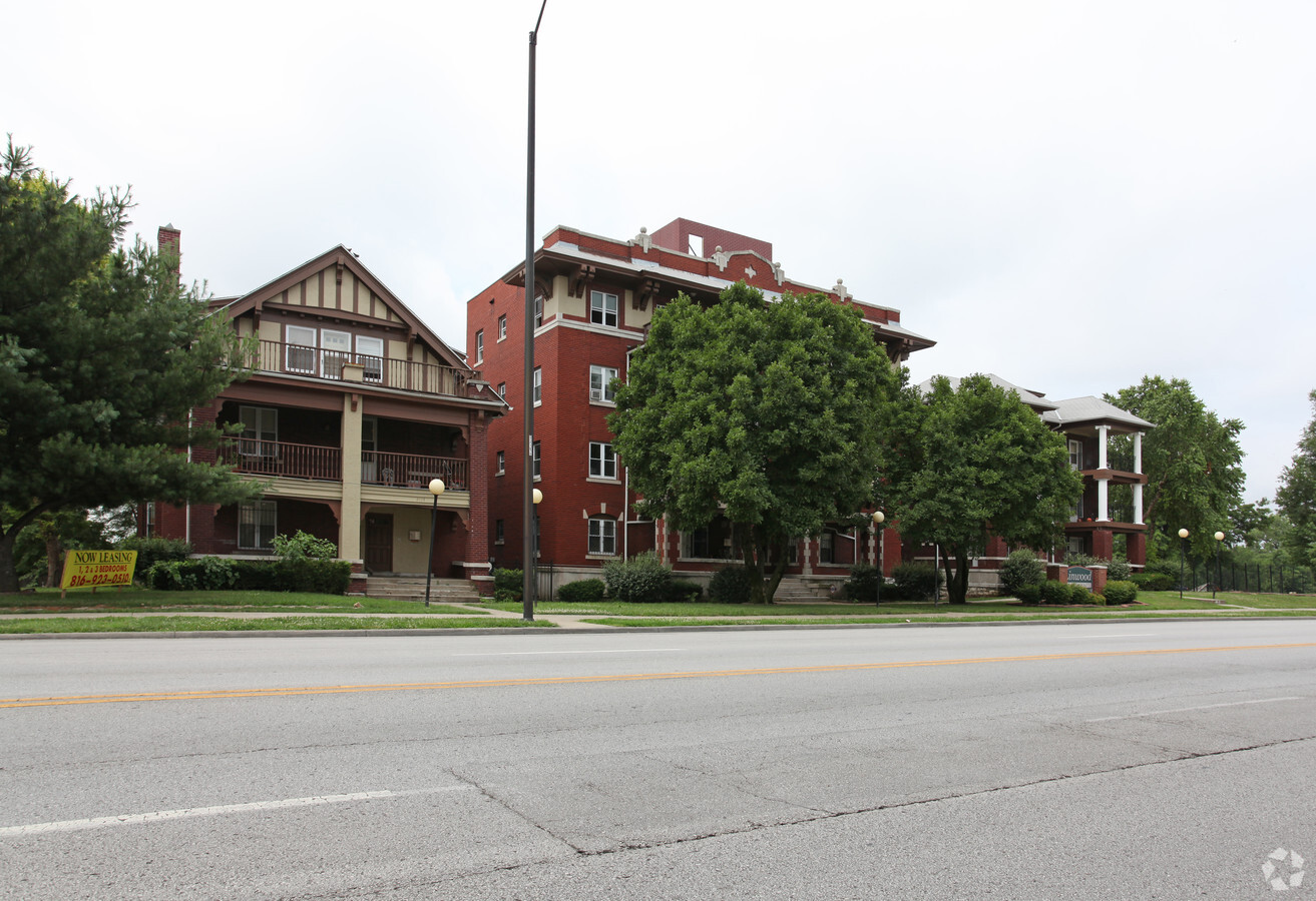 Linwood Apartments - Linwood Apartments