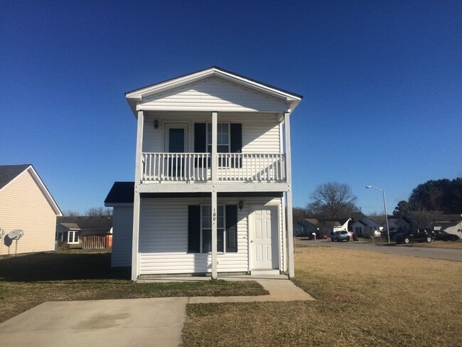 Photo - Two Story Charmer