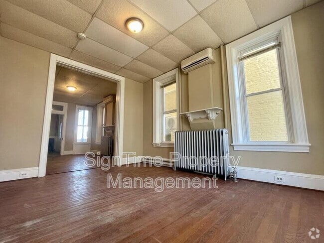 Building Photo - 222 Summit Ave Unit Apt 1F