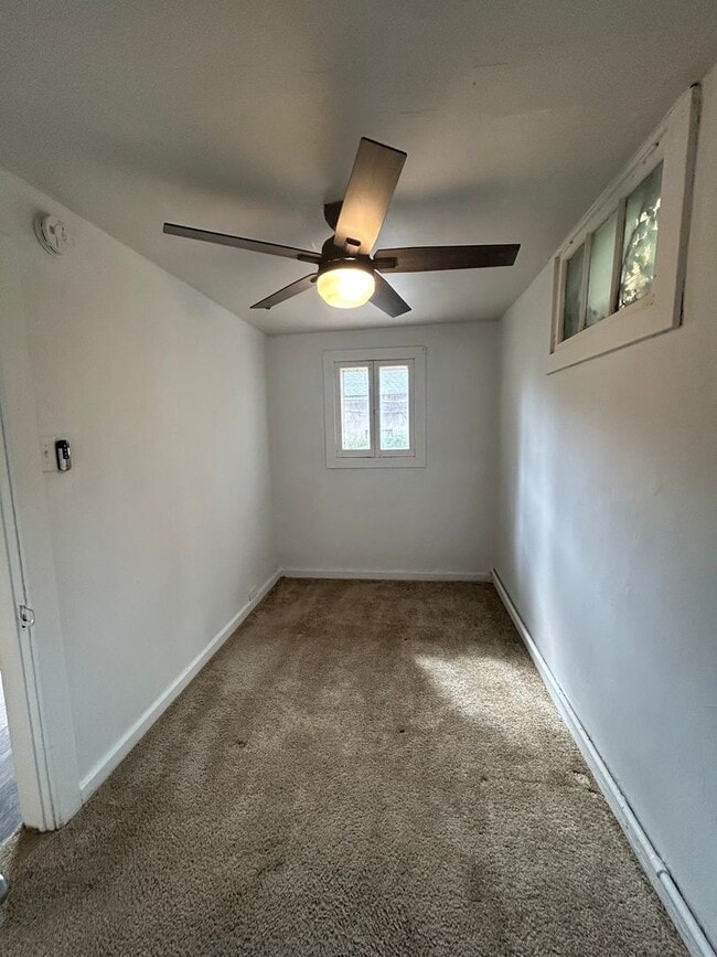 Photo - 441 N Center St Unidad 443.5