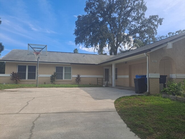 Building Photo - 811 Granite Rd Rental
