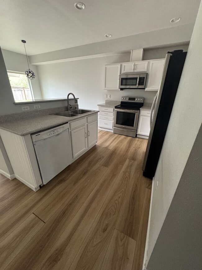 Photo - Great Townhome in Desirable Location