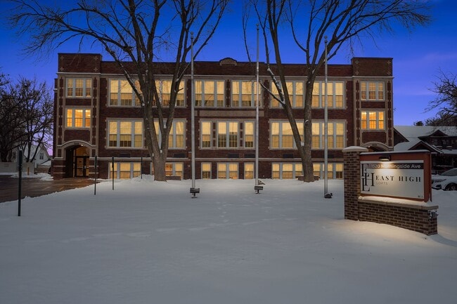 Building Photo - East High Lofts