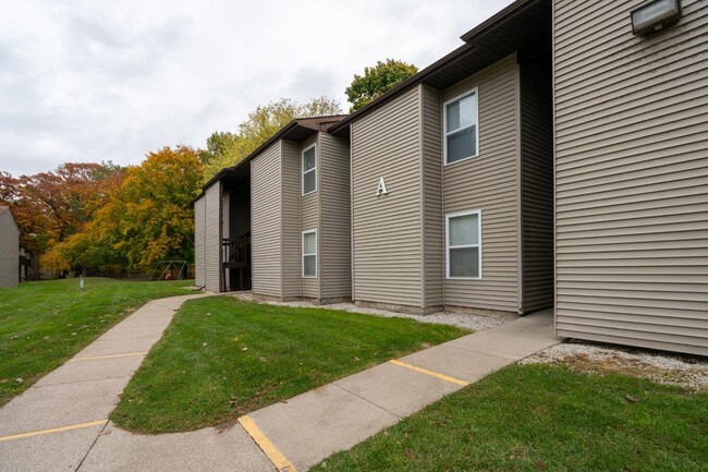 Building Photo - Bridge Street North Rental