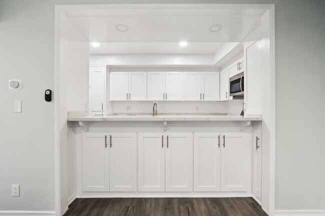 Photo - 312 S. Willaman Drive