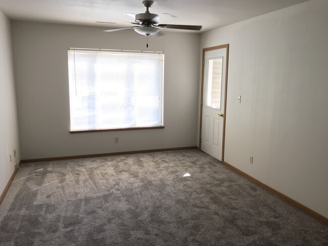 Photo - 258 N. Hyland