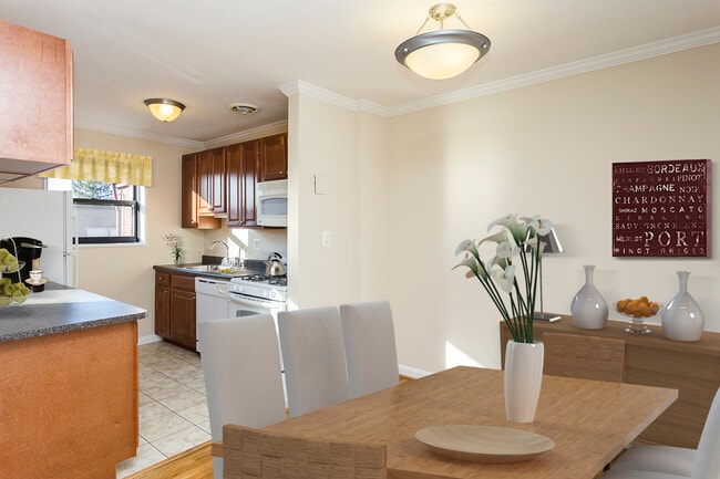 Photo - Bradley Crossing