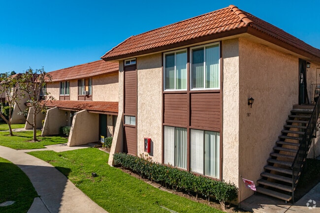 Building Photo - El Dorado Apartments