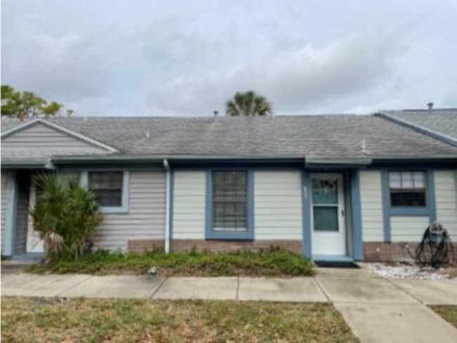Building Photo - 2 Bed, 2 Bath, New Smyrna Beach Golf Cours... Rental