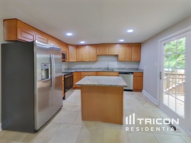 Photo - 9851 Branchleigh Rd