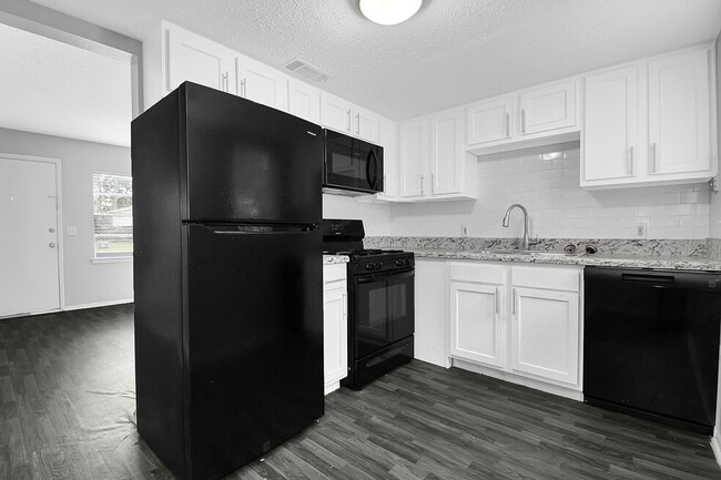 Photo - The Retreat at 5700