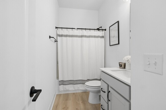 Photo - 2133 Coretta Wy