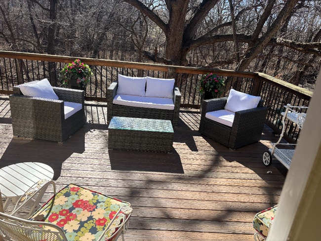 Photo - 10747 Oakmont St